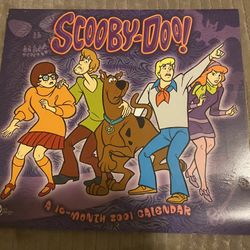 Scooby-doo 16 month 2001 Calendar