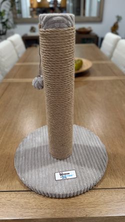 Cat Scratching Post NEW