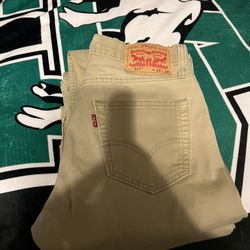 Levi’s 511 Khaki Pants Or Jeans