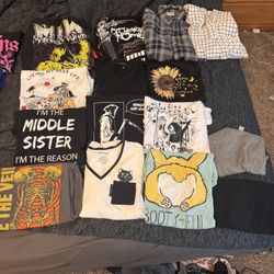 Women’s Clothes Jeans/shirts/dresses Large Bag Full 