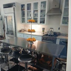 72" Stainless Steel Table w/ Wheels& 4 Matching Adjustable Stools