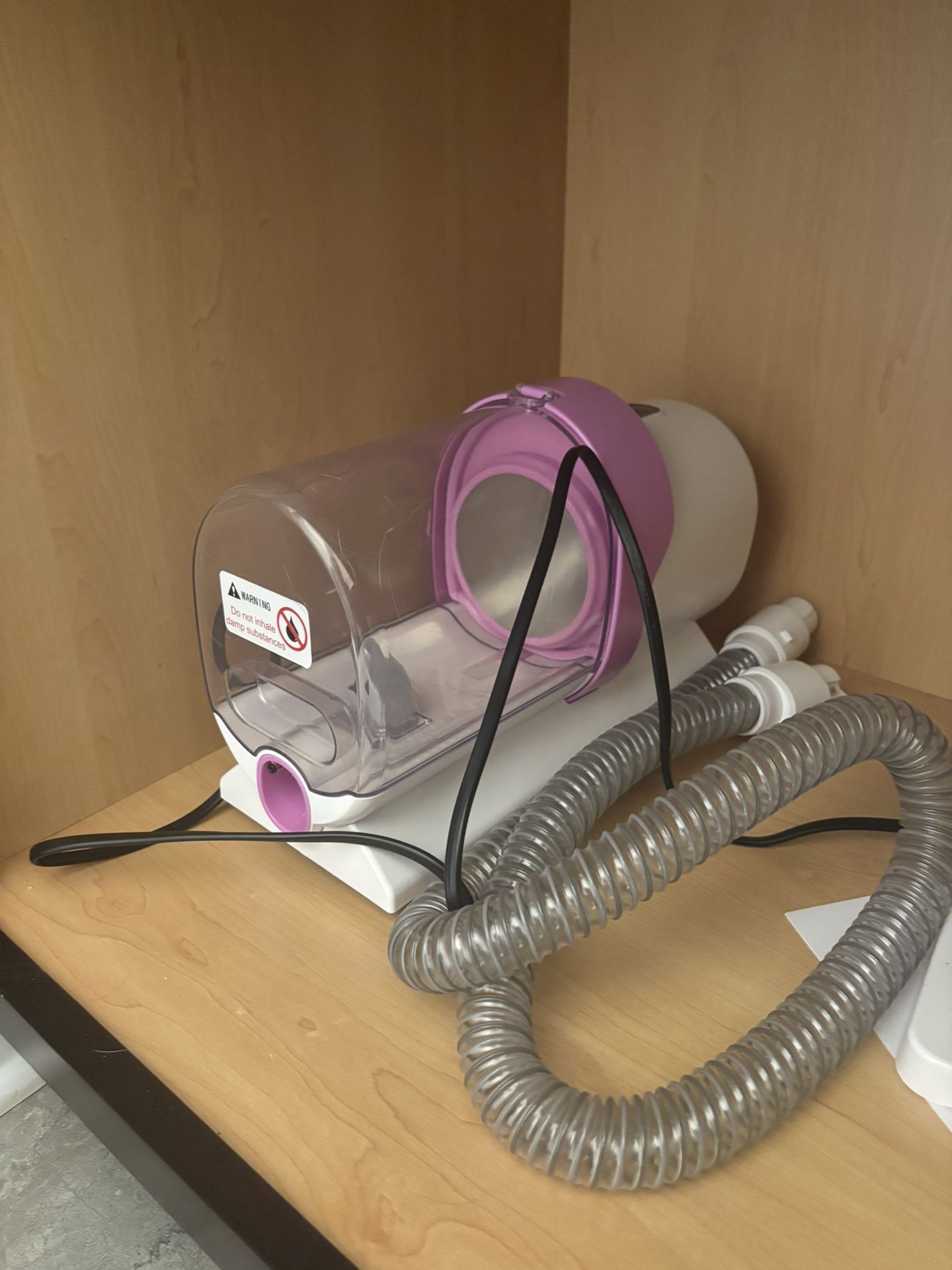 Pet Vacuum Groomer