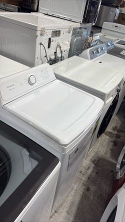 Frigidaire Topload Washer with agitator