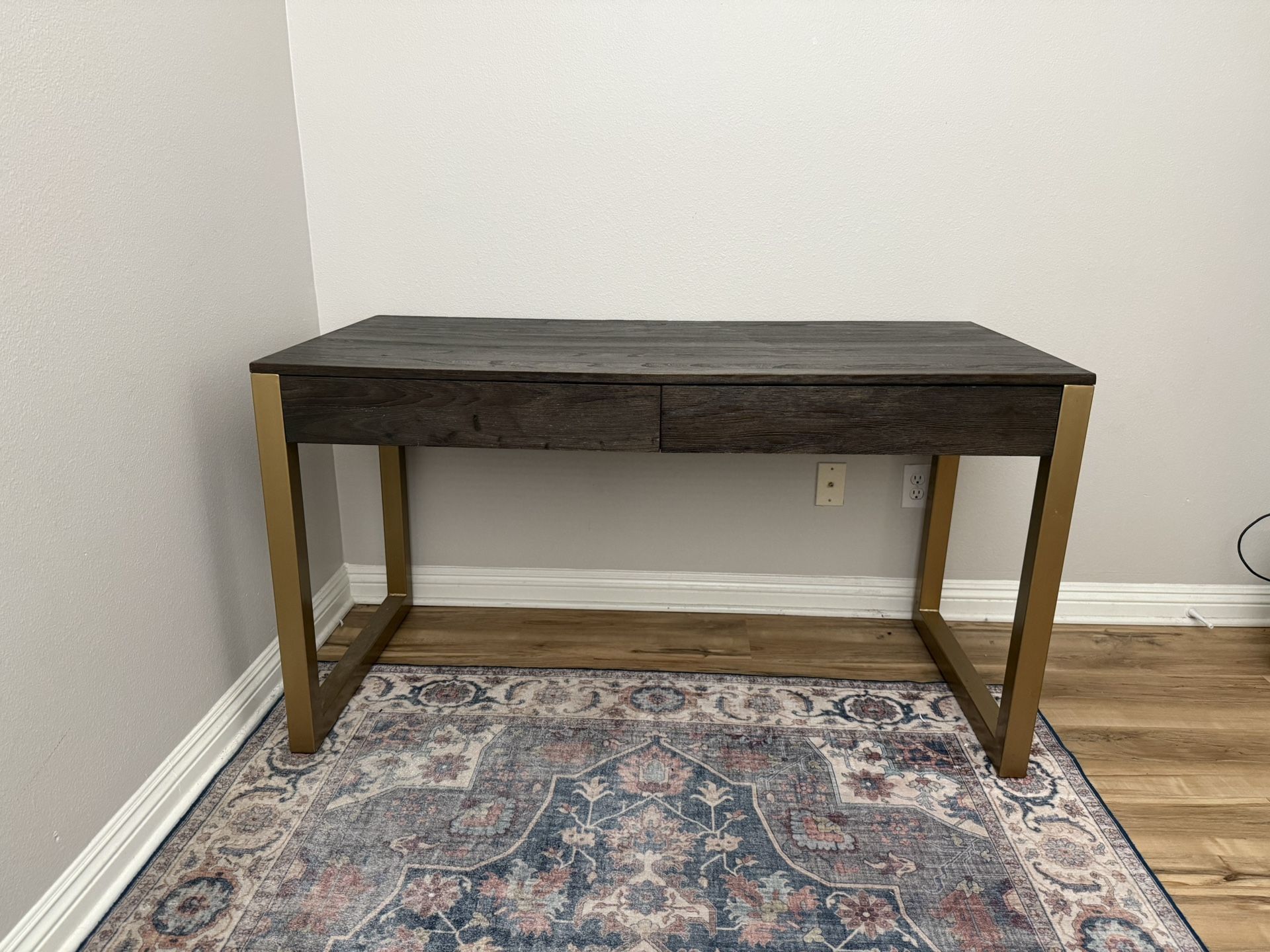 Computer Desk/Writing Table
