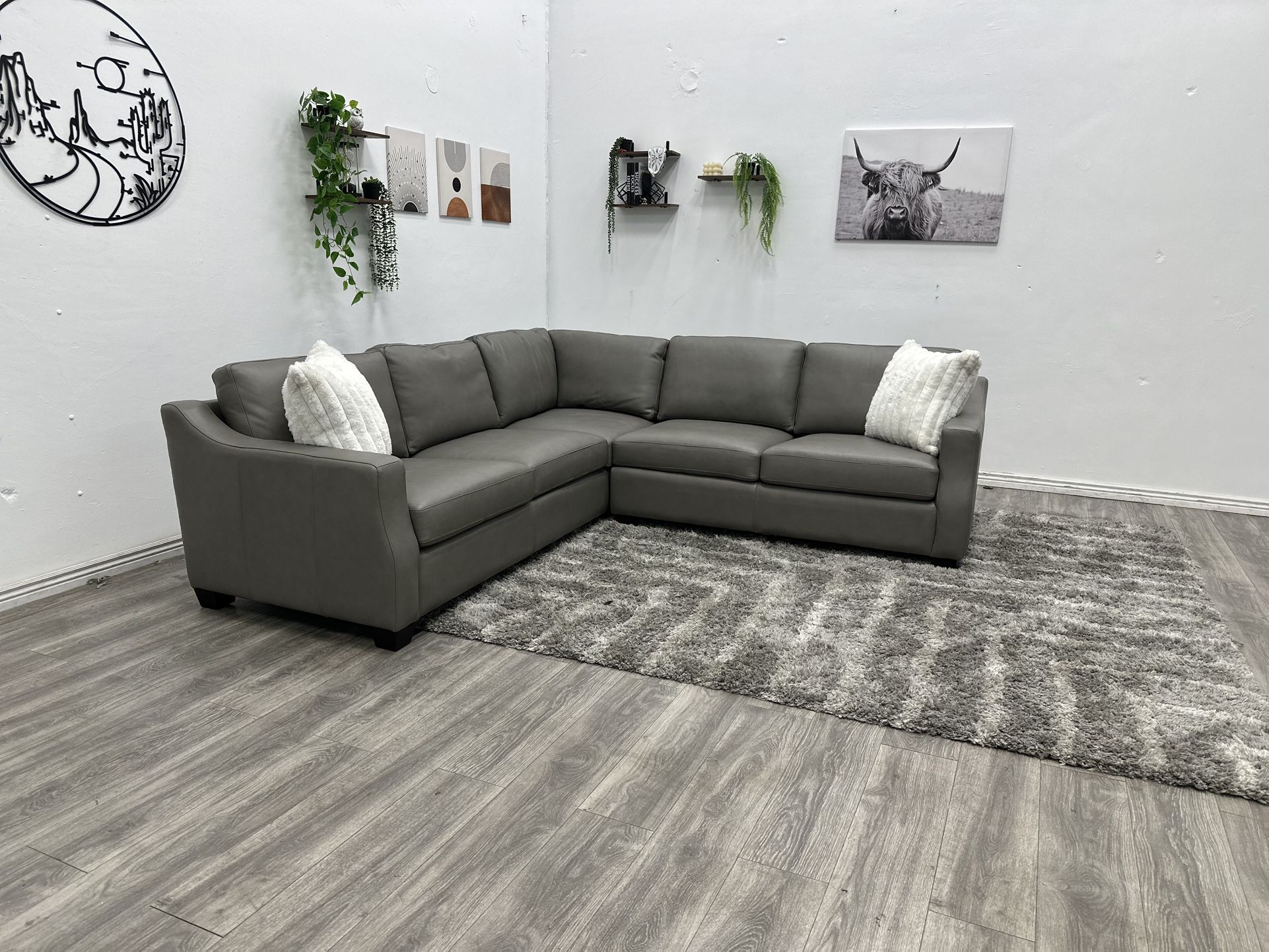 Leather Sectional Couch NEW IN BOX - Free Delivery
