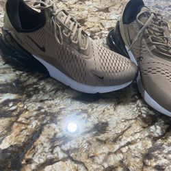 Men’s Nike Air 7