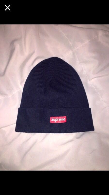 Navy supreme skully beanie