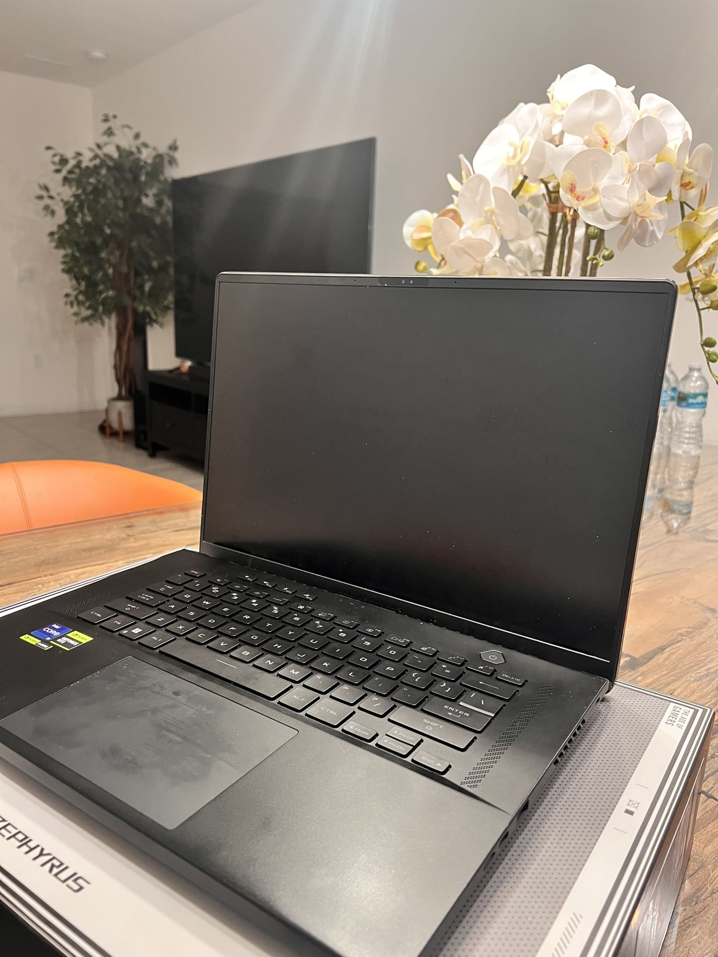 ASUS Zephyrus M16 GU604VI Laptop, Update 64 RAM, 1TB SSD, RTX 4080, I9 13900H, 240hz Display
