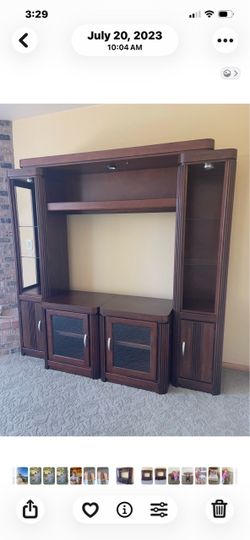 Home entertainment cabinet