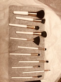 Makeup Brushes