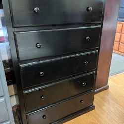 Five Drawers Dresser 