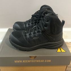 Keen Utility Footwear Size 7 W Work boots