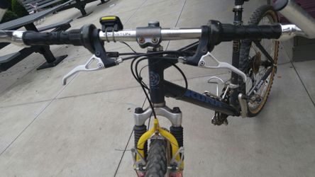 Kona mountain shock aa 2025