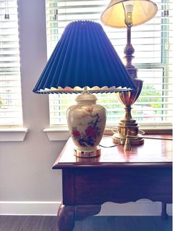 Vintage Mid Century Asian Chinoiserie Vase Lamp (Porcelain)