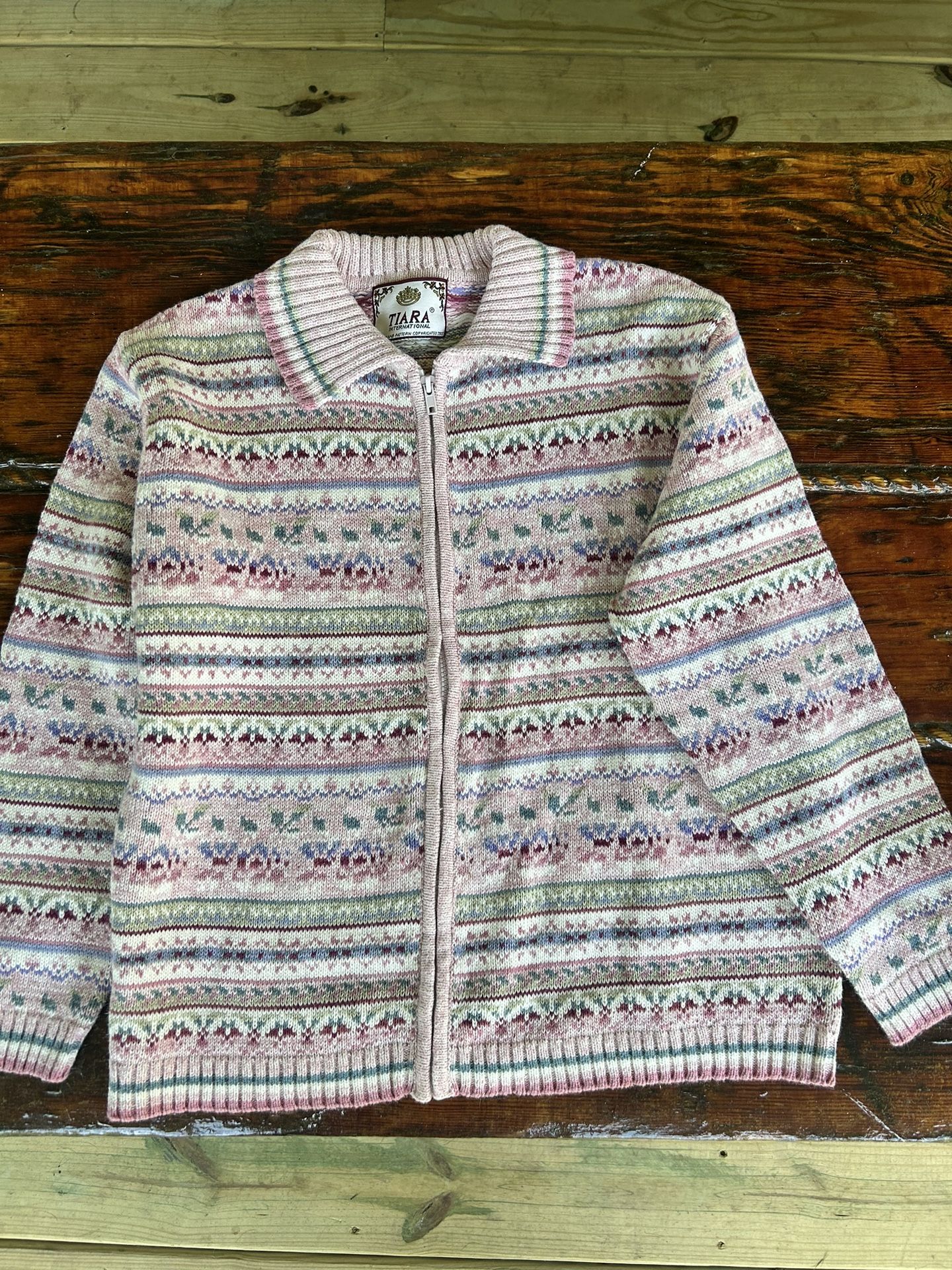 Ladies Zip Up Sweater L