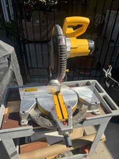 Dewalt 12 inch Miter Saw