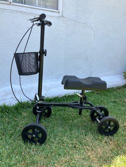 Adult or kids Knee scooters.