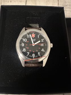 Victorinox Swiss Army Garrison