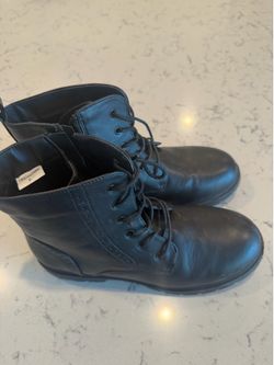 Dream Paris boys/girls combat ankle boots. Size 6