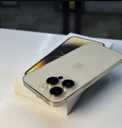 𝚒𝙿𝚑𝚘𝚗𝚎 14 pro max