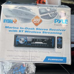 Marine In-dash Stereo Receiver 