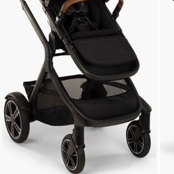 Nuna Demi Grow Stroller And Bassinet 