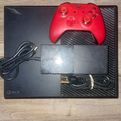 Xbox One w/ 1 Controller