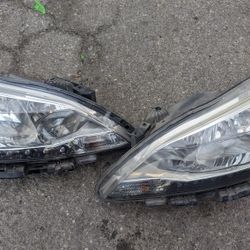 Nissan Sentra Headlights