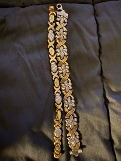 Two gold large size bracelet