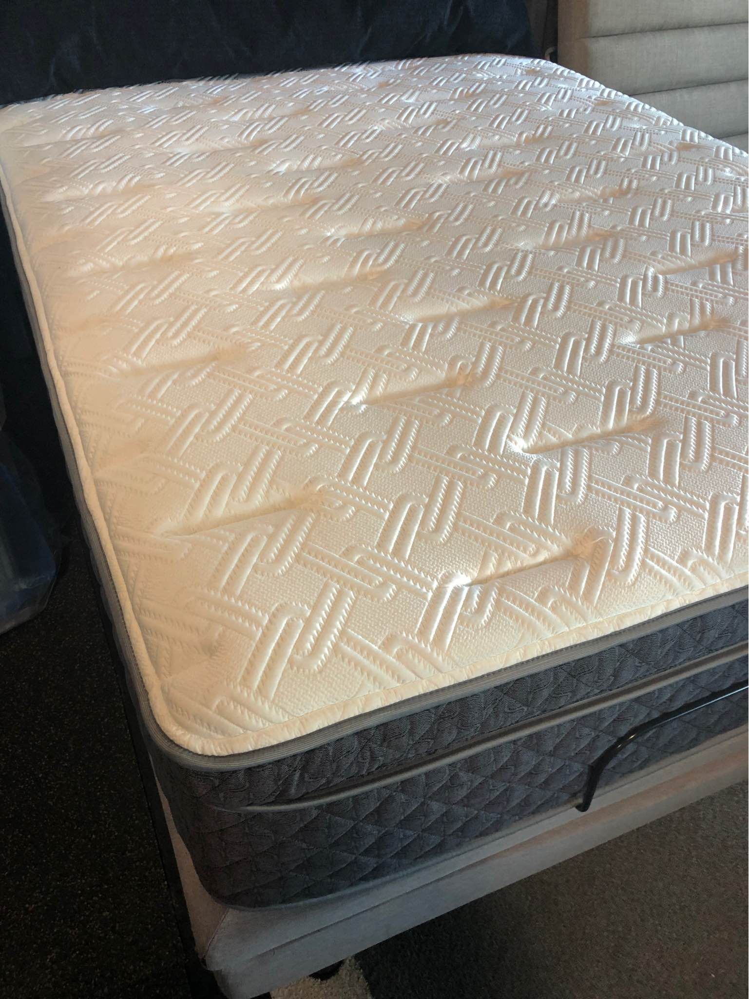 🌟 Premium Brand New Mattresses – Memory Foam, Hybrid, Cooling Gel & More! All Sizes: California King, King, Queen, Full, Twin XL🌟Showroom / Delivery