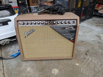 Fender, Acoustasonic 30w amp w/ mic 🎤