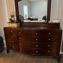 King Size Bed Frame , 2 Night Stands , Dresser & Chest 