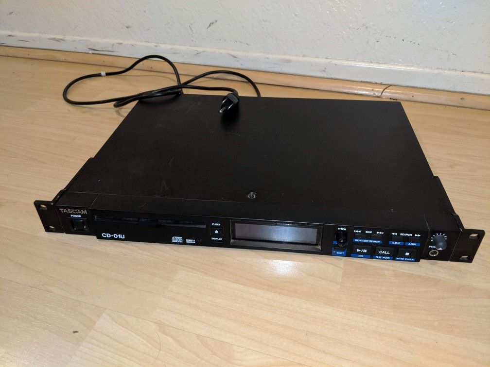 Tascam CD rack mount unit