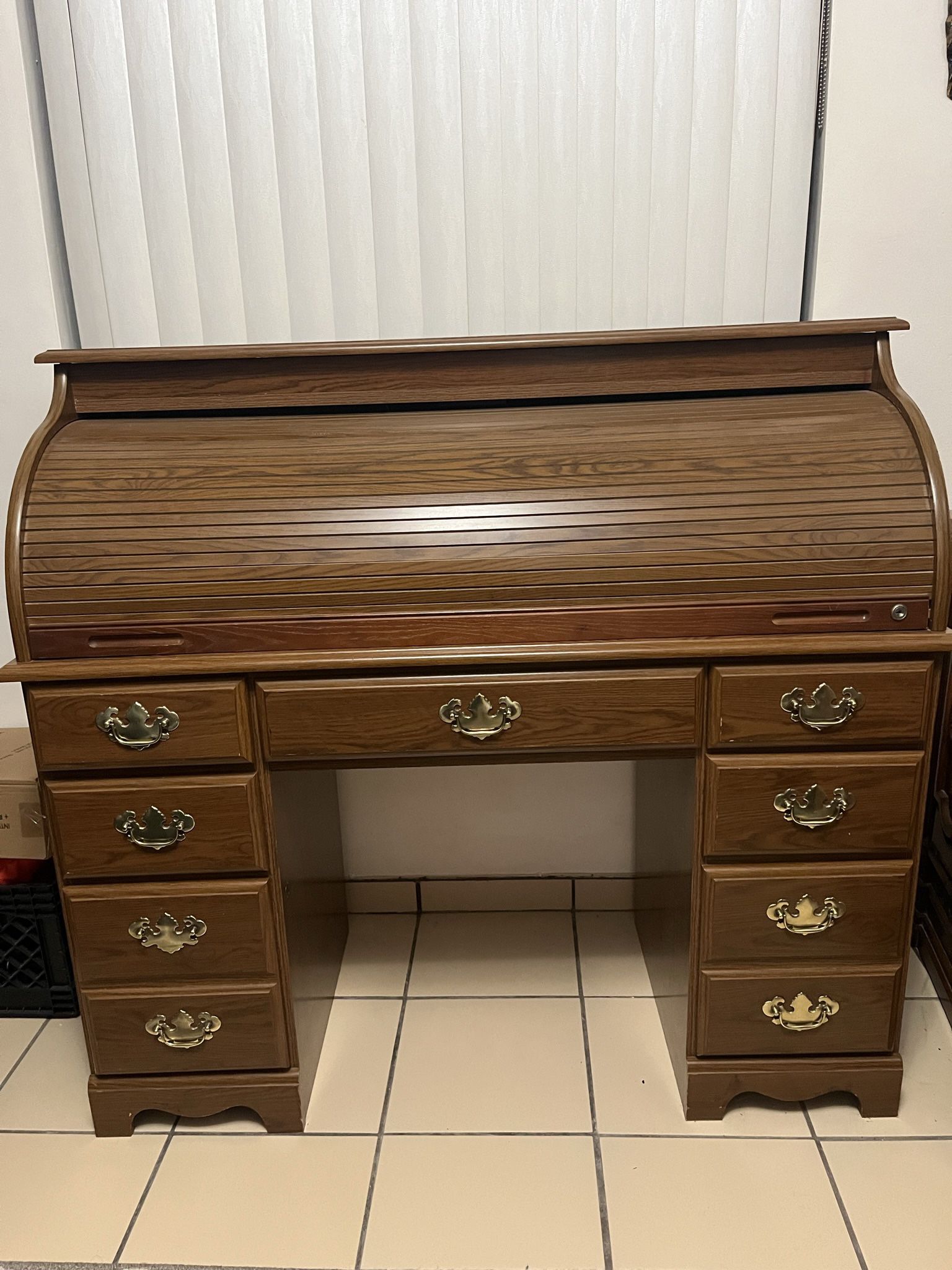 Solid Wood Desk With Hutch 