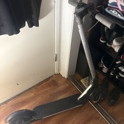 E-scooter 