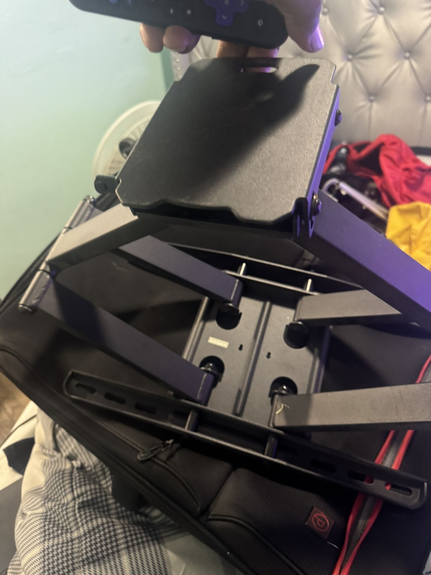 65”Tv And Tv Mount With Screws And I Have Remote 