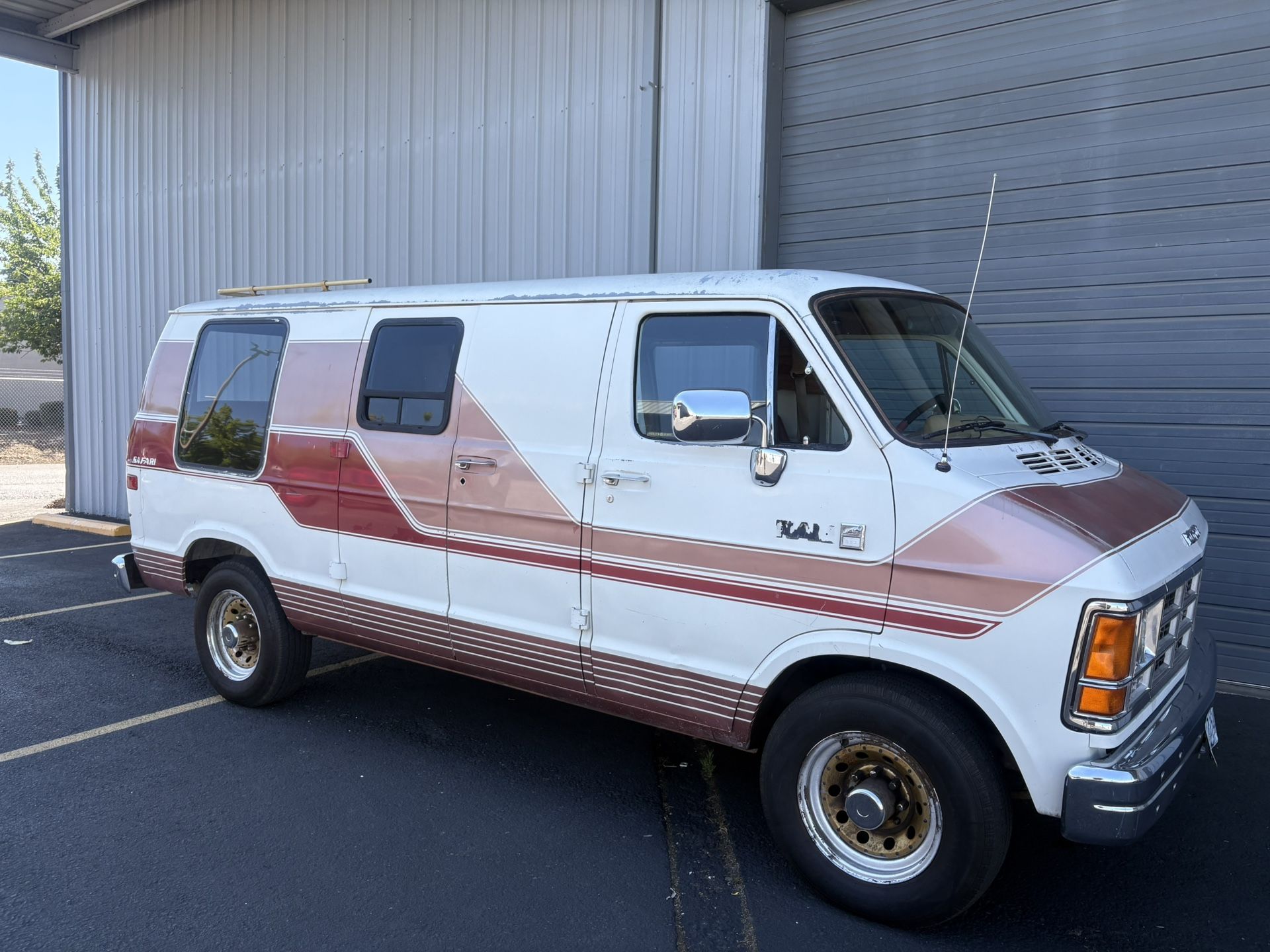 1988 Dodge Ram Van