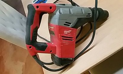 Milwaukee Rotary Hammer Drill