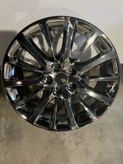 19" Chrome rim BRAND NEW!