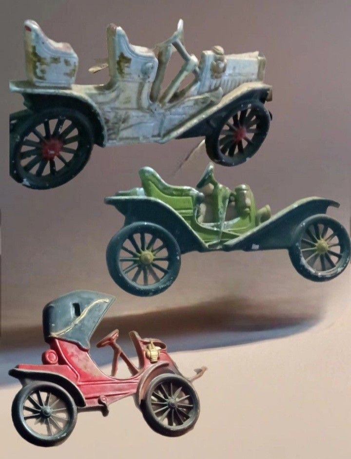 Vintage 1970 Wall Decor