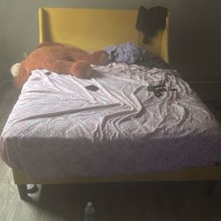 Queen Size Bed And Frame