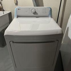 LG Electric Dryer