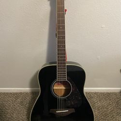 Yamaha Guitar 