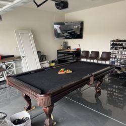 Brunswick Pool Table 