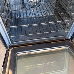 GE Stove with Covection Oven