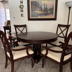Dinning Table And Chairs
