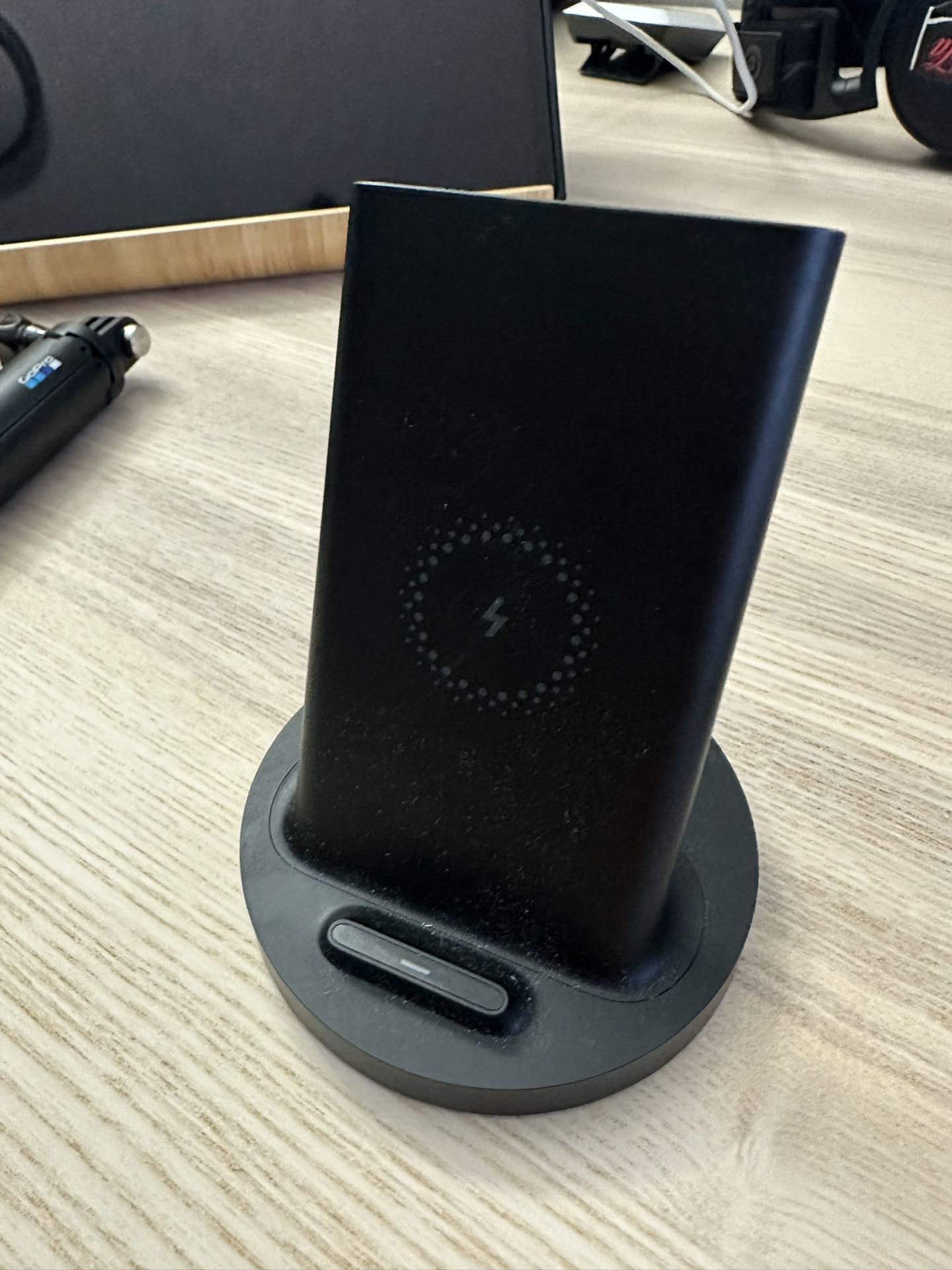 Wireless Charging Stand iPhone