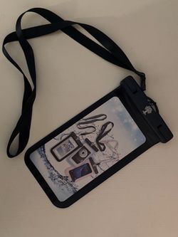 New Waterproof Phone Pouch (Navy Blue)