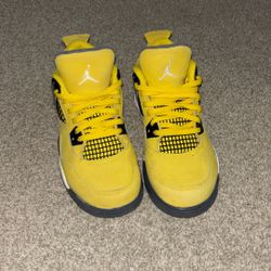 Jordan 4 Lightning 3Y