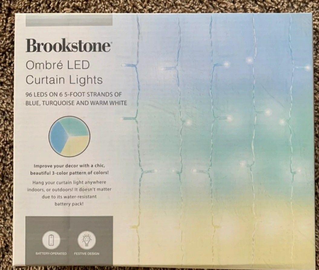 Brookstone Hombre Curtain Lights Beautiful for Sale in Tampa FL